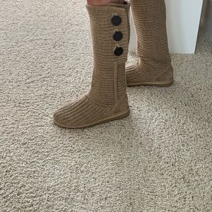 Ugg Classic Cardy Tall Tan Knit Boots Size 8